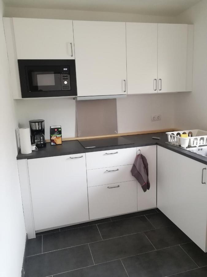 Ehemalige Bibliothek Apartment Fuer 2 Mit Kueche Kamin Netflix Parken Und Hofladen Steinhofel Exteriér fotografie