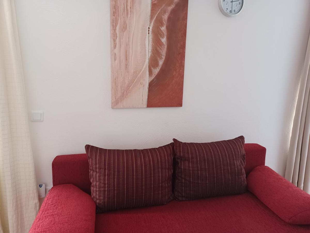 Ehemalige Bibliothek Apartment Fuer 2 Mit Kueche Kamin Netflix Parken Und Hofladen Steinhofel Exteriér fotografie