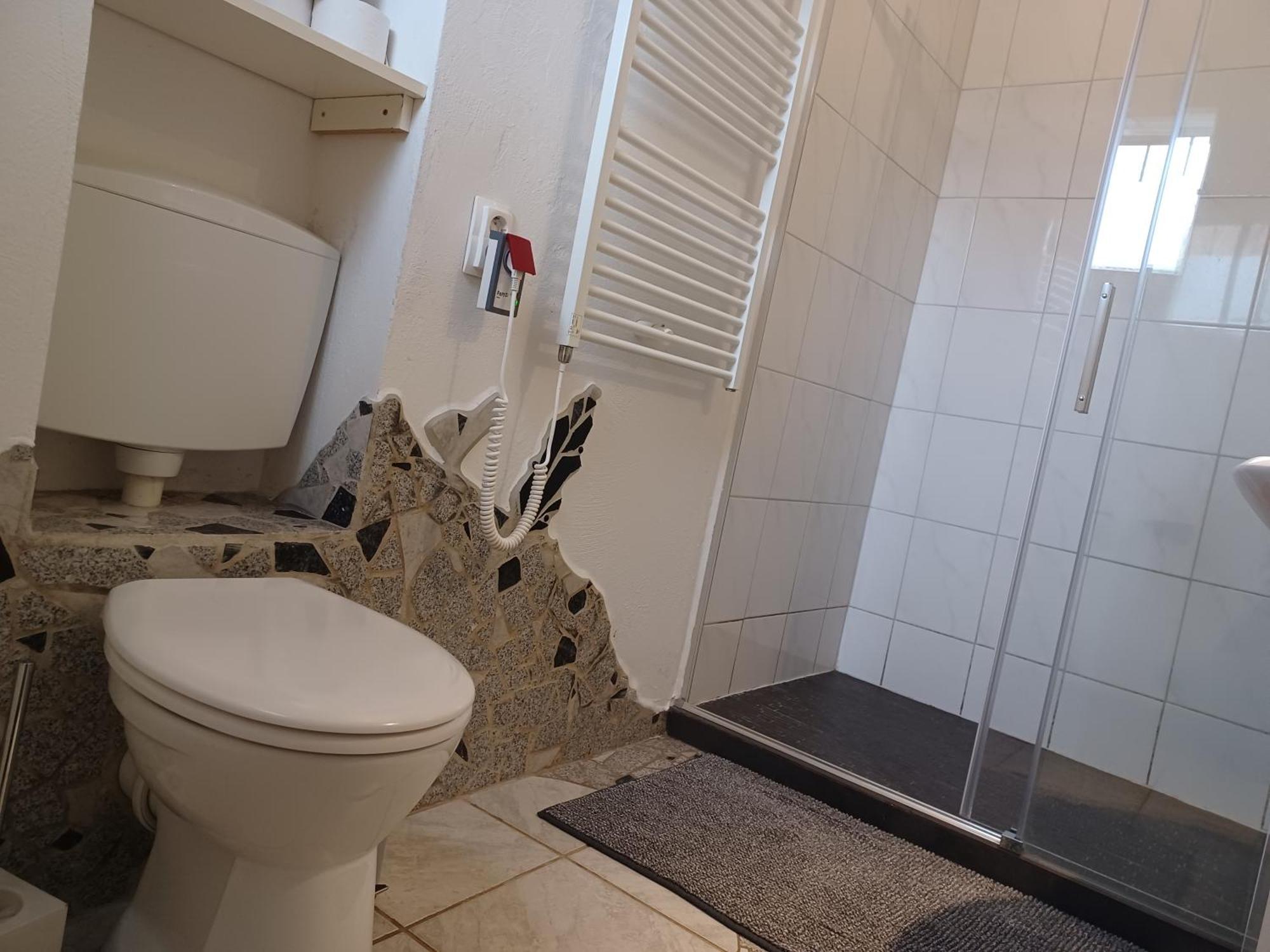 Ehemalige Bibliothek Apartment Fuer 2 Mit Kueche Kamin Netflix Parken Und Hofladen Steinhofel Exteriér fotografie