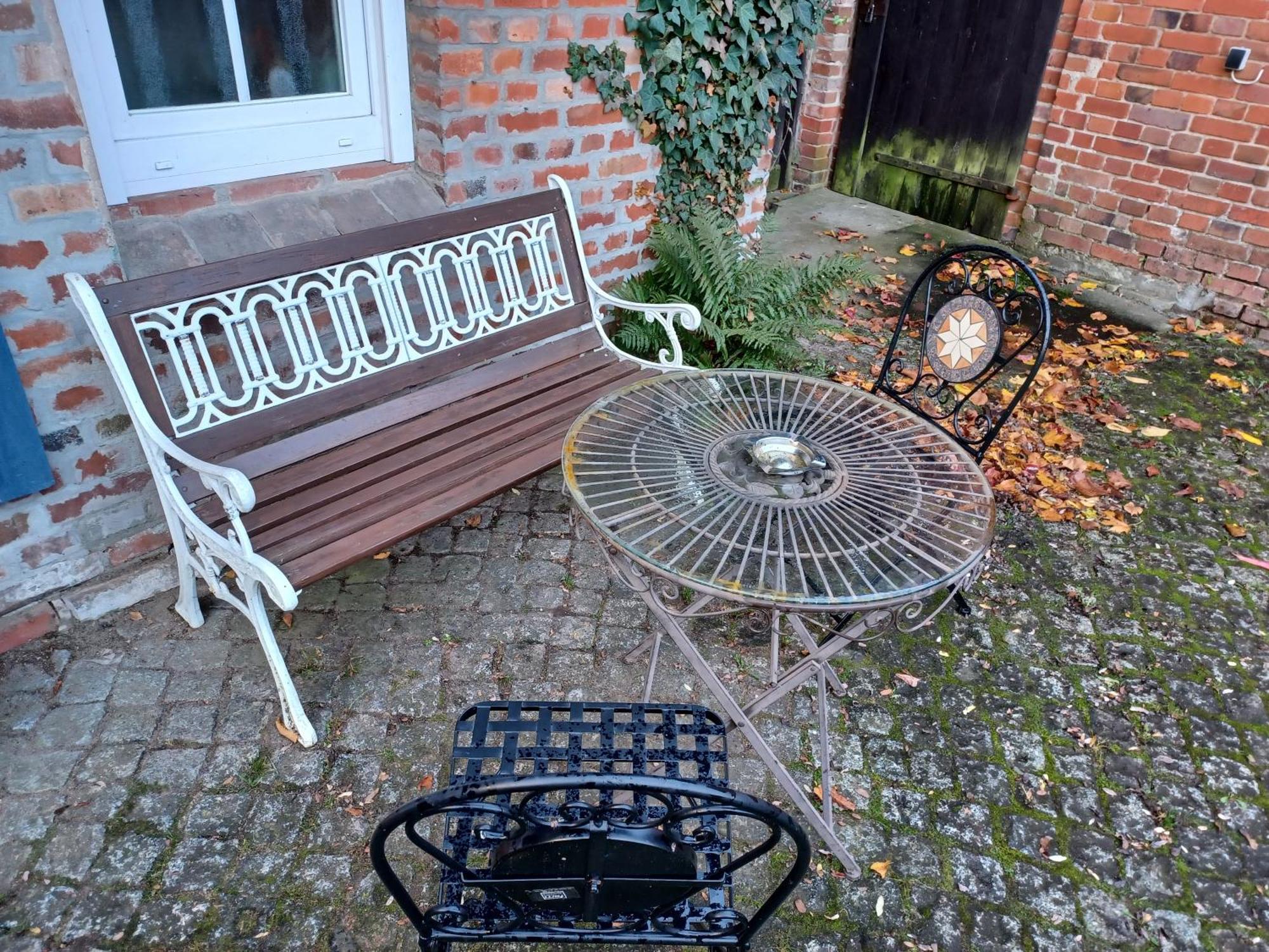 Ehemalige Bibliothek Apartment Fuer 2 Mit Kueche Kamin Netflix Parken Und Hofladen Steinhofel Exteriér fotografie
